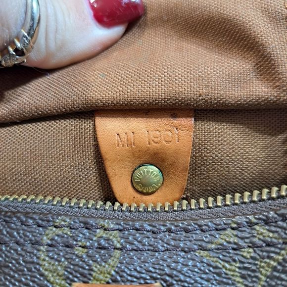 COMING SOON AUTHENTIC LOUIS VUITTON SPEEDY 25 - Picture 16 of 17